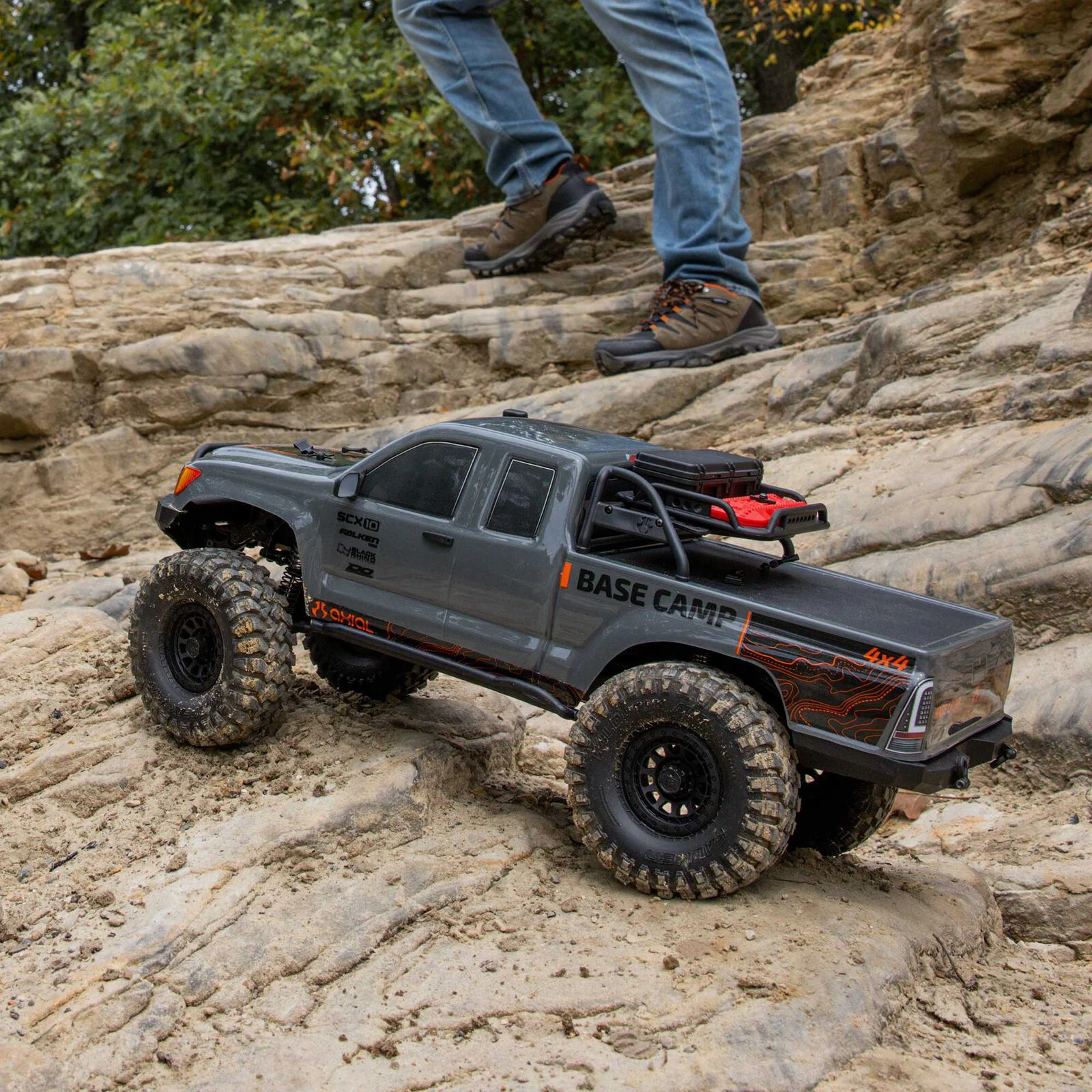 Axial 1/10 SCX10 III Base Camp 4X4 RTR Brushed Rock Crawler